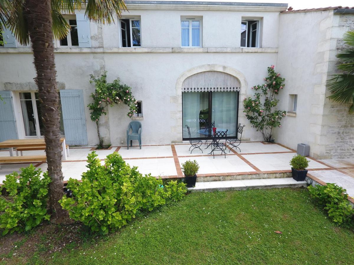 Le Logis De La Brumanderie - Saintes Fontcouverte  Exteriér fotografie