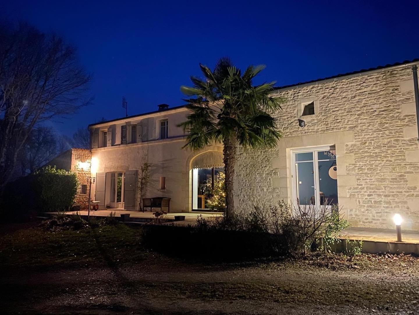 Le Logis De La Brumanderie - Saintes Fontcouverte  Exteriér fotografie